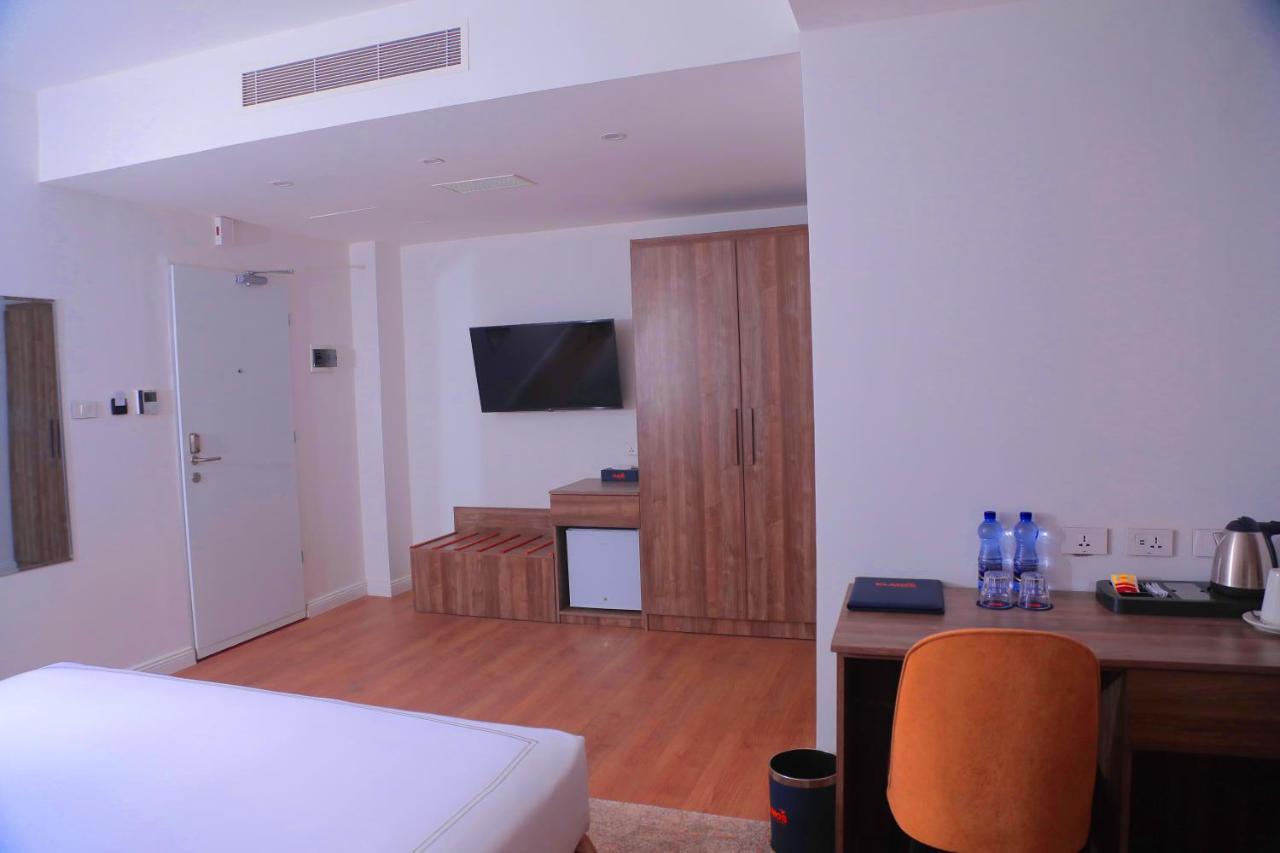 Elmos Hotel Аддис-Абеба Экстерьер фото